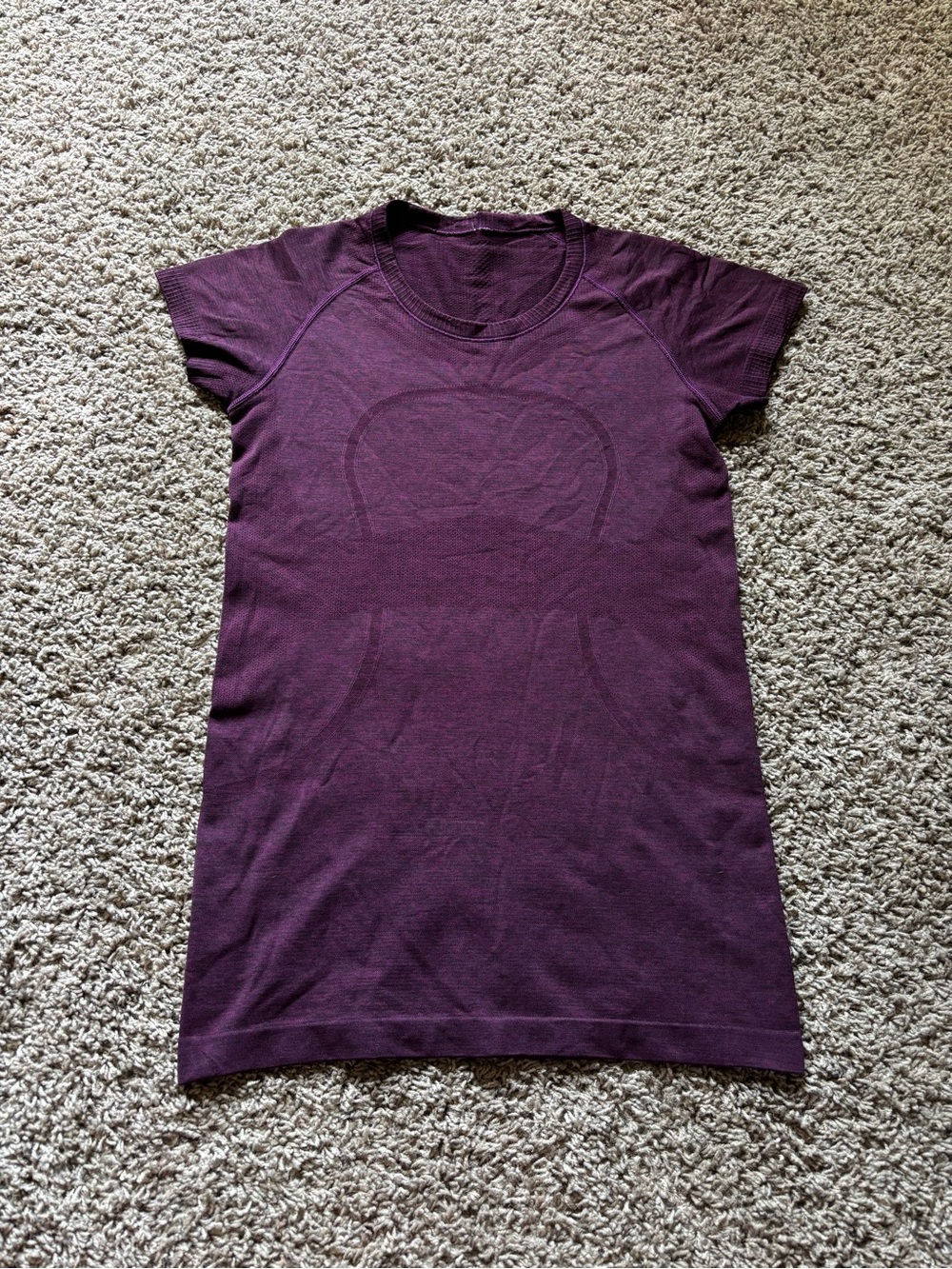 Lululemon swiftly tech short sleeve
